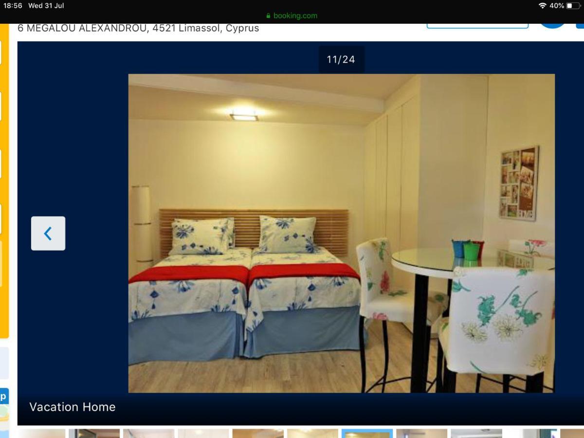 Red Cozy Stay Limassol Extérieur photo